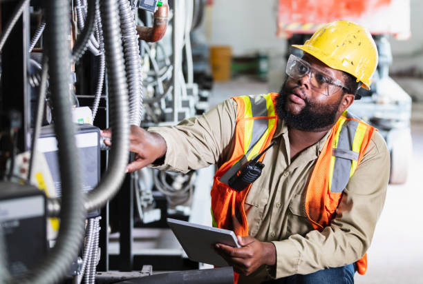 Best Affordable Emergency Electrician  in Oak Grove, KY
